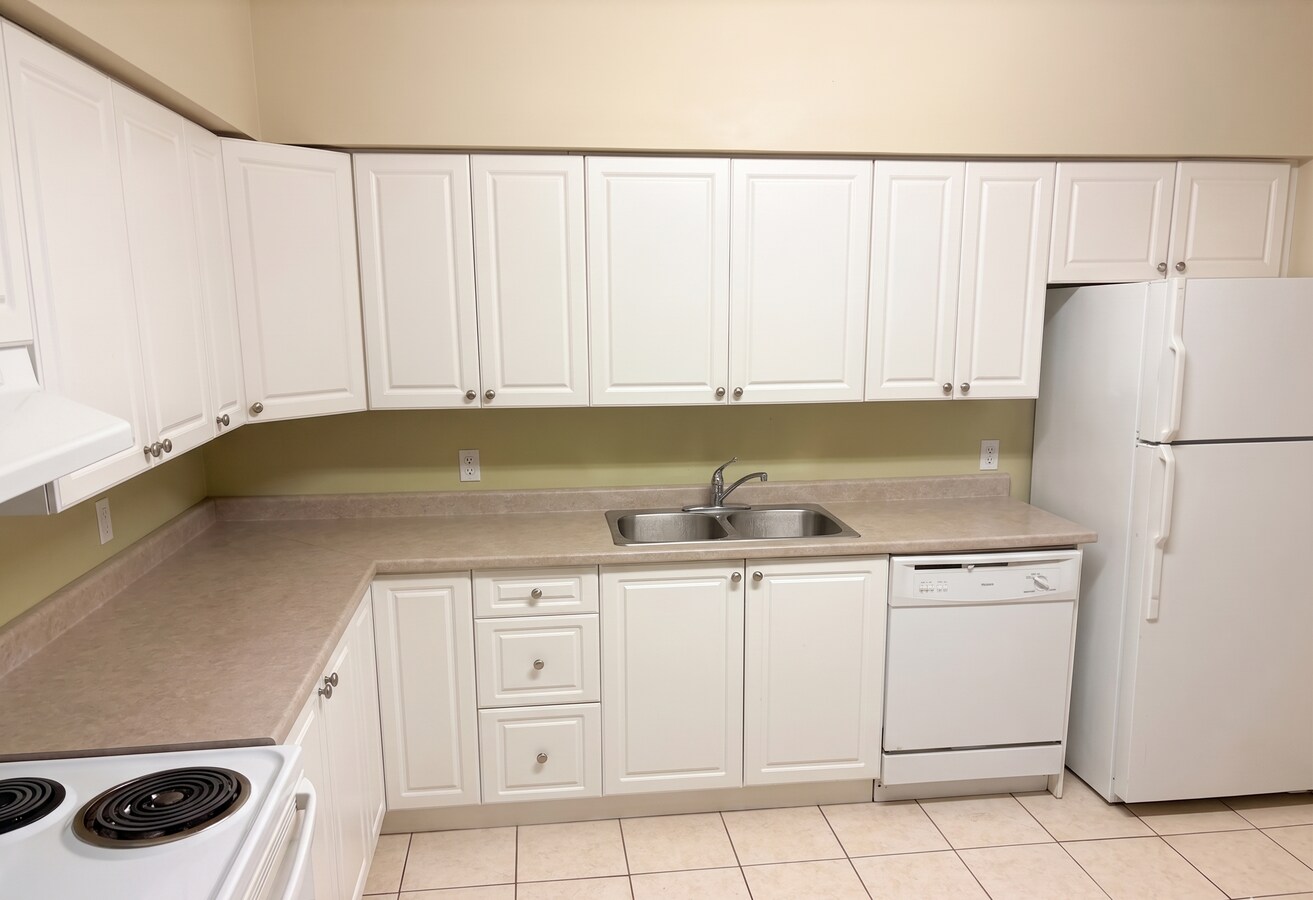 Photo - 271-271 Lester St Unit 1