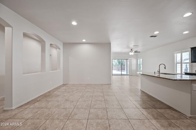 Photo - 27358 N 174th Ln