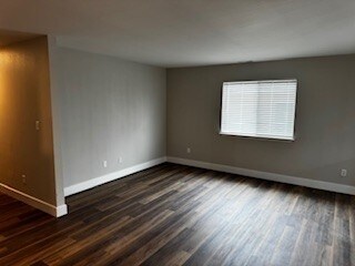 Photo - 922 Village Cir Unidad D