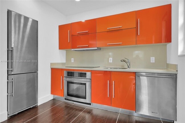 1457 Meridian Ave Unit 204