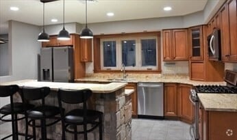 Building Photo - 21 Skyview Ln Unit 2 Rental