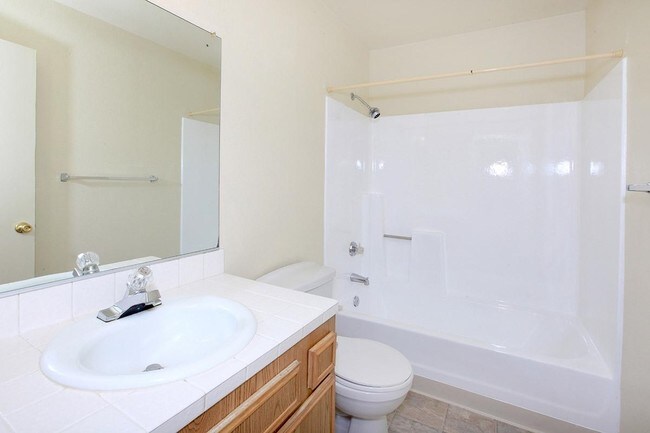 Bathroom - Terre at Vintage