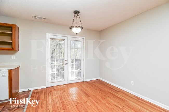 Photo - 4634 Idlewood Park