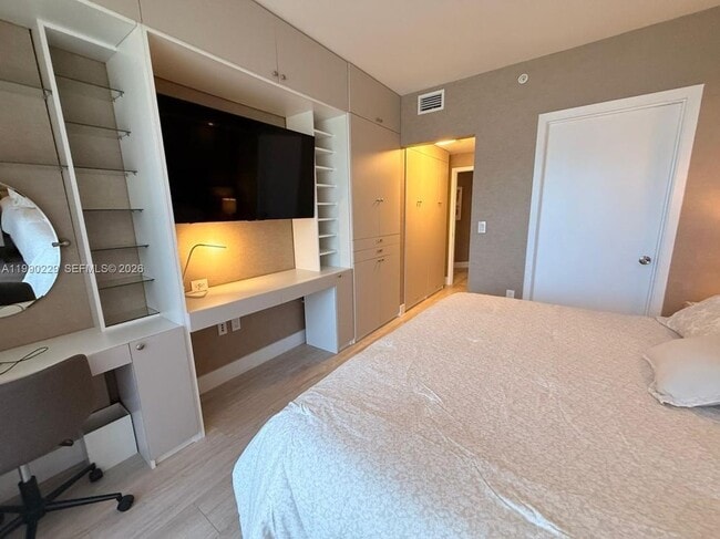 Photo - 45 SW 9th St Unit 1401