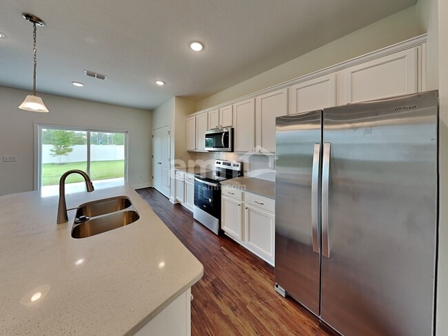 Photo - 453 Onate Cir