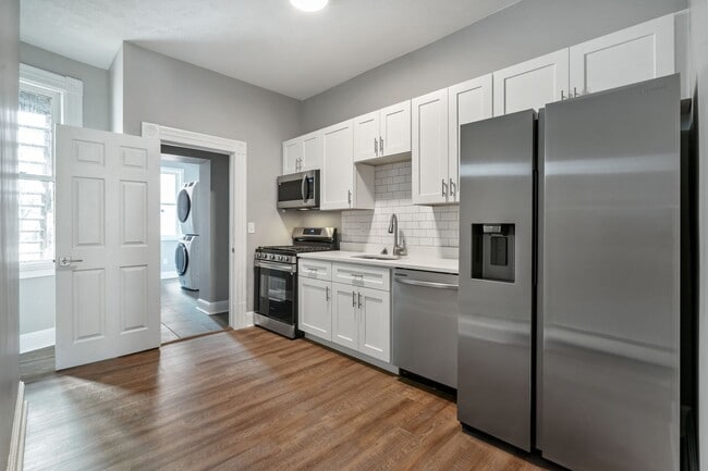 Photo - Brand New Remodel - 4BR / 2BA Home in Manchester - In-Unit Laundry, Convenient Location - Availab...