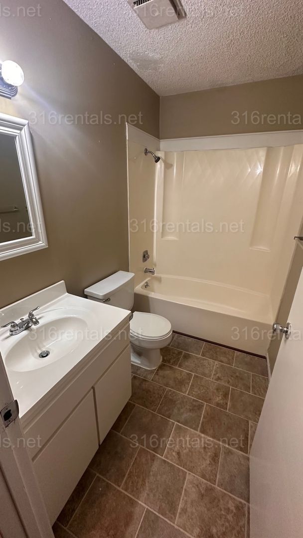 Photo - COMING SOON, PLEASE CHECK BACK. Unit 6716 W Par Lane  4