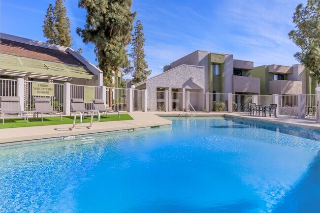 Lemon & Pear Tree Apartments