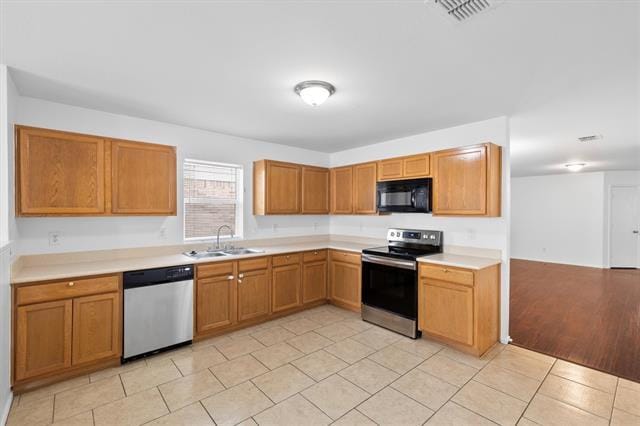 Photo - 1009 Shelborn Dr