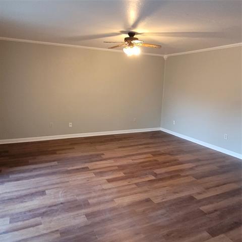 Photo - 6536 Meadowview Ln