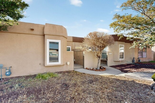 Photo - NE 2 Bedroom 2 Bath with Garage