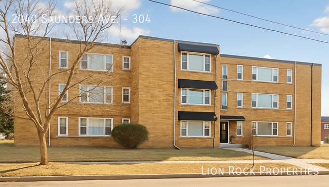 Building Photo - 2040 W Saunders Ave Unit 304