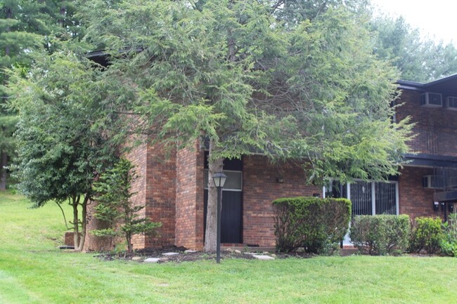 Building Photo - 102 Terrace Ct Rental