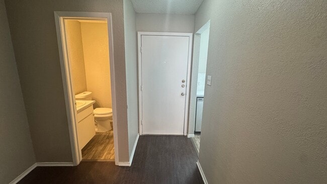 Photo - 3813 Coates Cir