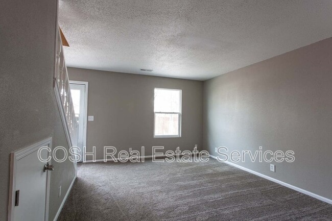 Photo - 419 W 31st St S Unit #1