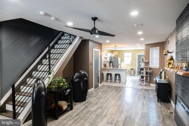 Photo - 823 S 56th St