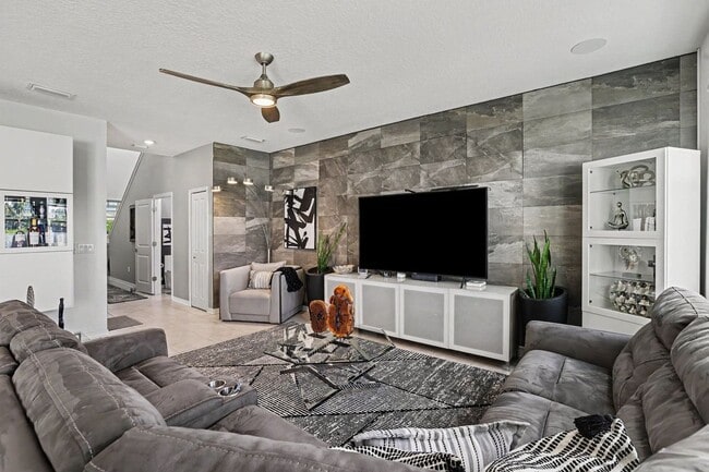 11861 Brighton Knoll Loop