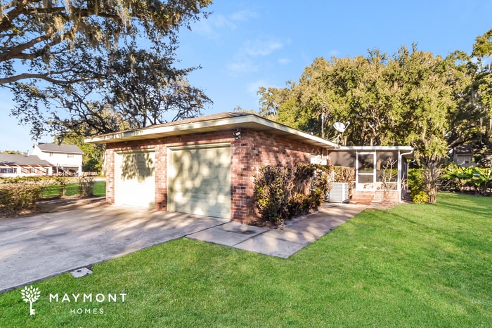 Photo - 15824 Fairview Point