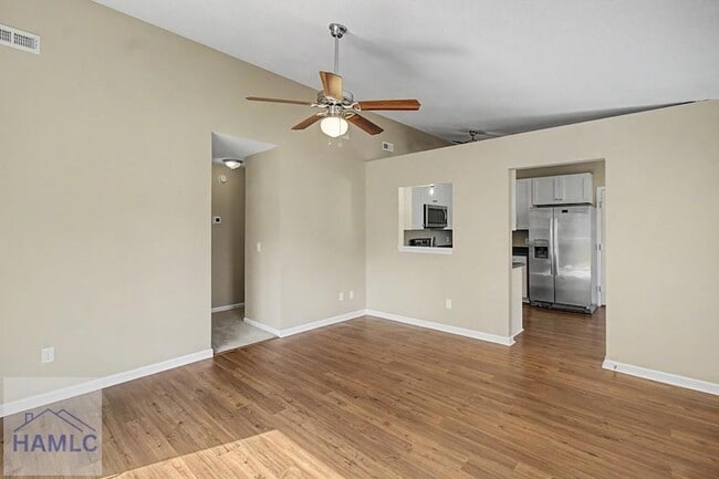 Photo - 1384 Forest Lake Dr