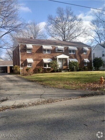 Building Photo - 5247 Old Oxford Ln Rental