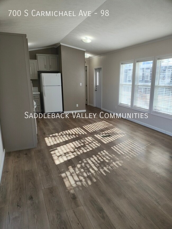 Photo - 700 S Carmichael Ave