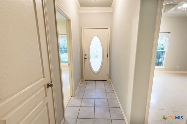 Photo - 605 Burleson St