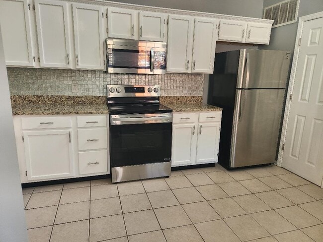 Photo - 3708 Magenta Ln Unit #3