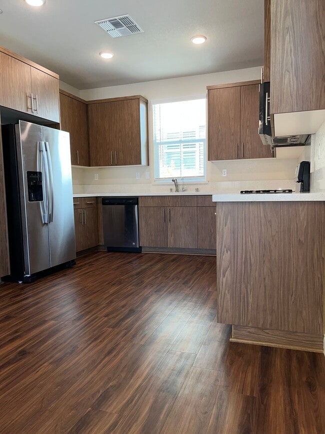 Photo - 10833 Portico Cir