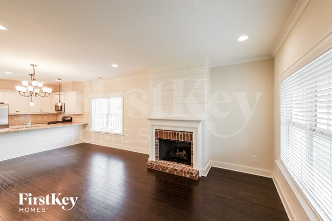 Photo - 2704 Wenonah-Oxmoor Rd