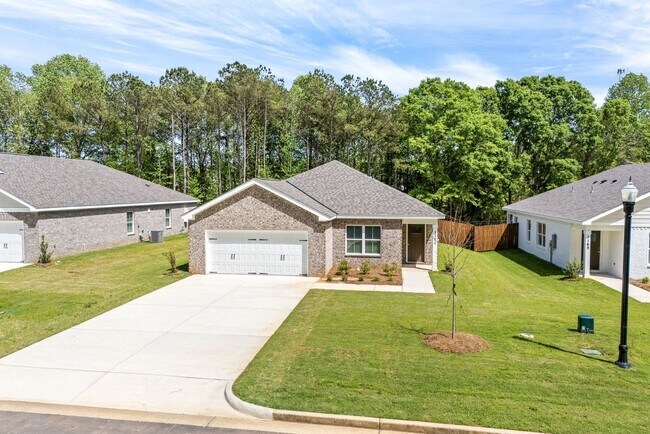 Photo - 1/2 off 1st months rent if you sign a lease by 6/1/26!