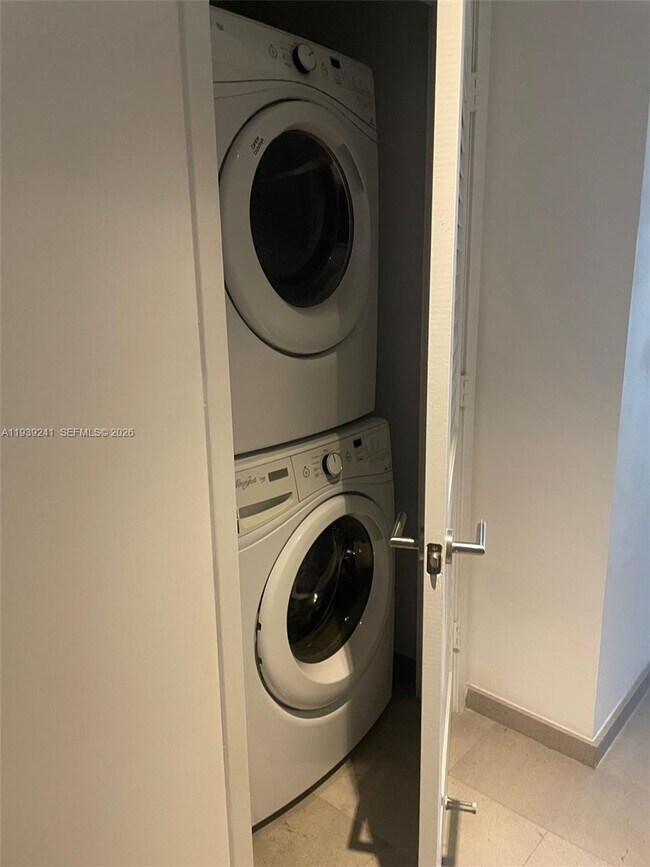 Photo - 88 SW 7th St Unit 1608