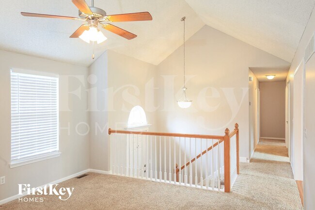Photo - 707 Corrington Dr