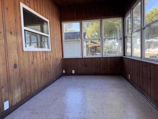 Photo - 3034 Rayford St