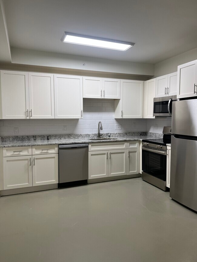 Photo - PULASKI LOFTS Unidad 136