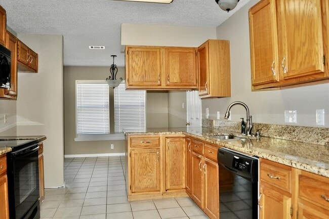Photo - 8304 Red Willow Dr