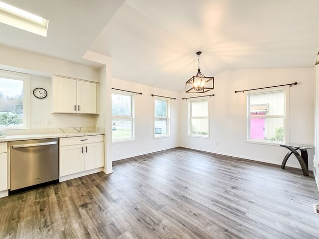 Photo - Modern 3BD 2BA Rambler