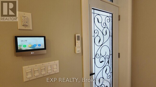 Photo - 157 James St Unit 101