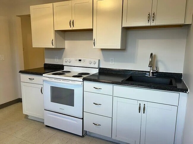 Photo - 62-70 Main St Unit L