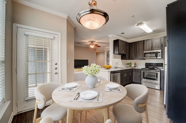 Photo - 3101 Place Apartments