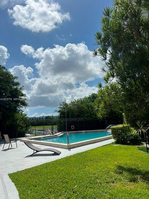 Photo - 9682 Fontainebleau Blvd Unit 103
