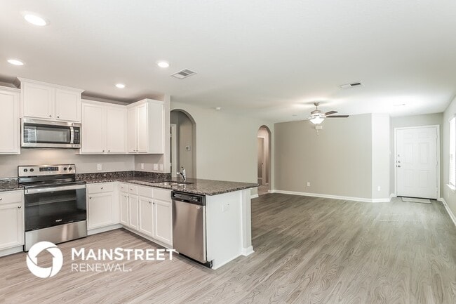 Photo - 25238 Dickens Dr