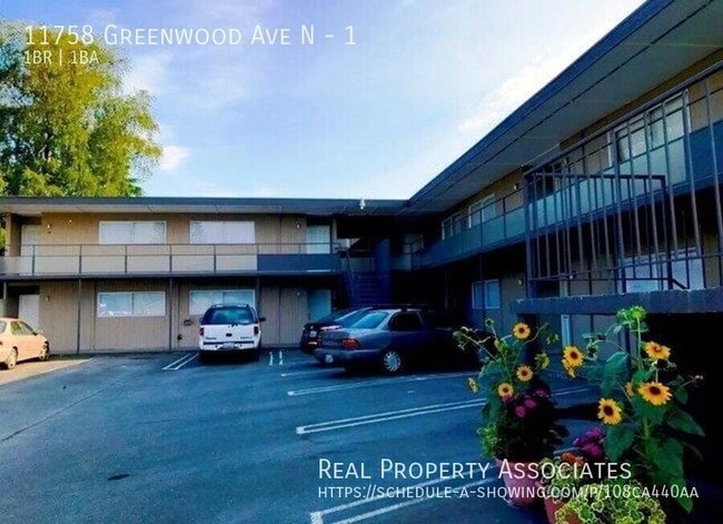 Building Photo - 11758 Greenwood Ave N Unit 1