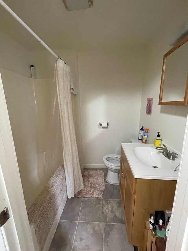 Photo - 72 Hyde St Unit 72 Hyde Street #2