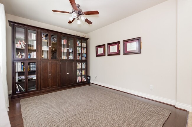 Photo - 27707 Lodgemist Ct