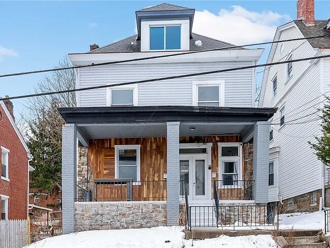 Photo - 317 Kearsarge St Unidad 3