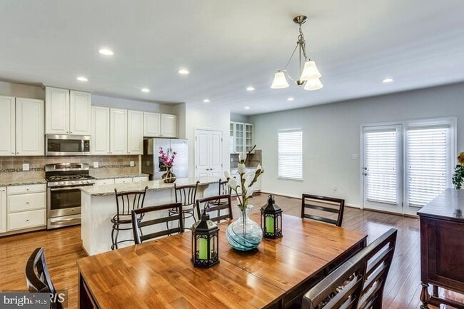 Photo - 13557 Handel Pl