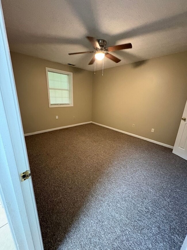 1136 Dale Dr Unit 2