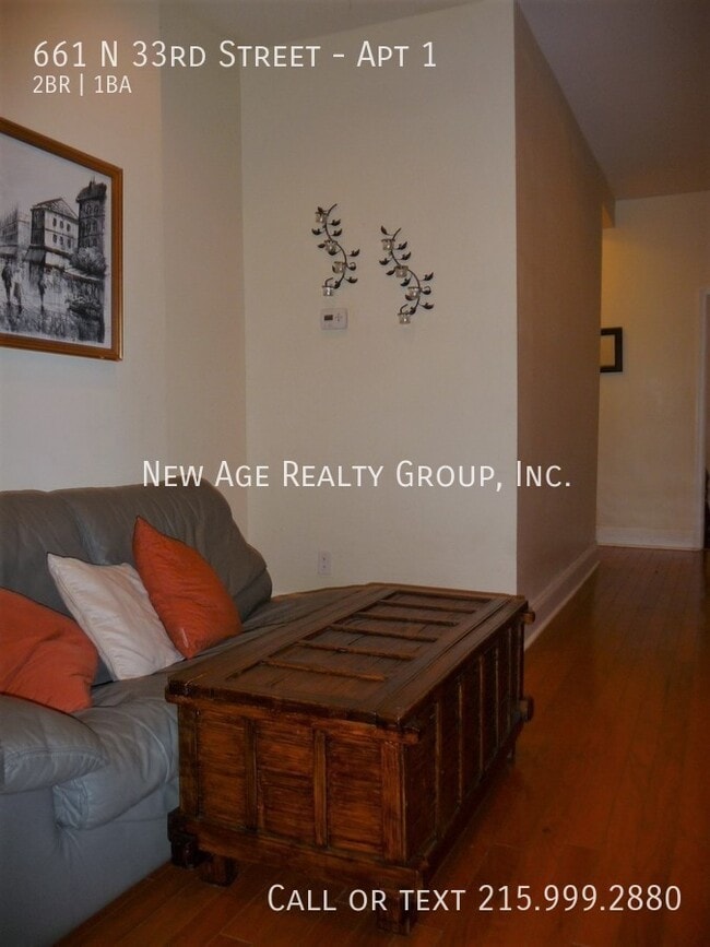 Photo - 661 N 33rd St Unit Apt 1