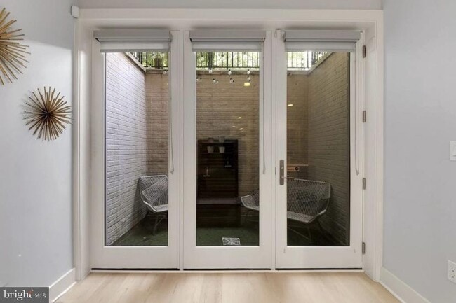 Photo - 1700 Euclid St NW Unit A-1