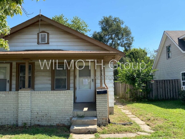 Building Photo - 1535 Kappes St